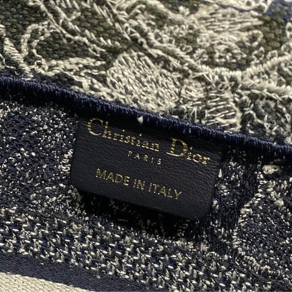 Christian Dior Book Tote Toile Canvas Bag Navy Small CHANEL bag & chanel wallet - Picture 11 of 13